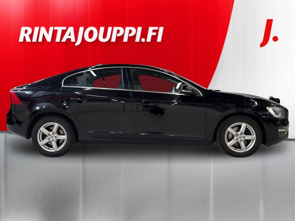 Volvo S60 2014 Musta