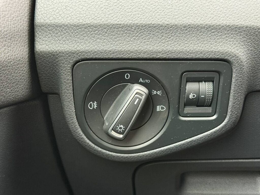 Volkswagen Golf Sportsvan 2014 Harmaa