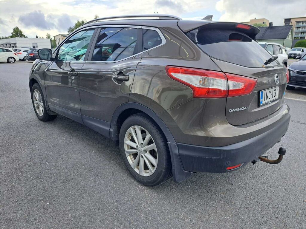 Nissan Qashqai 2014 Ruskea (beige)