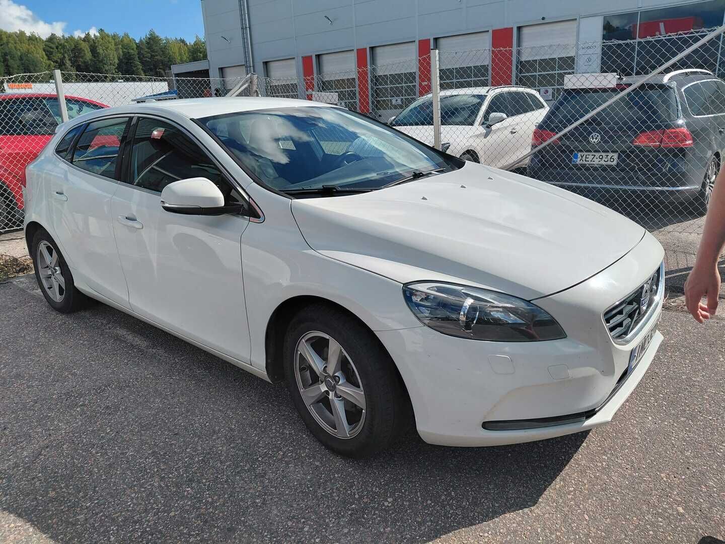 Volvo V40