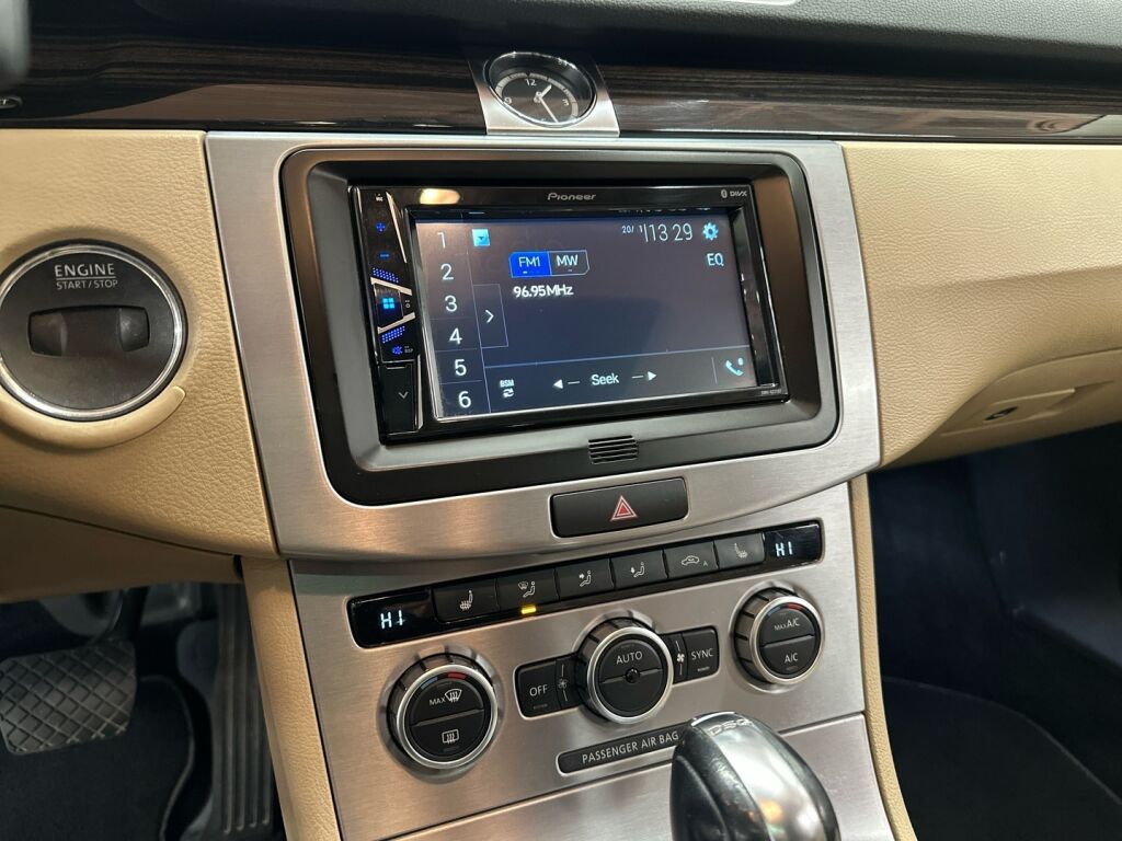 Volkswagen CC 2012 Valkoinen