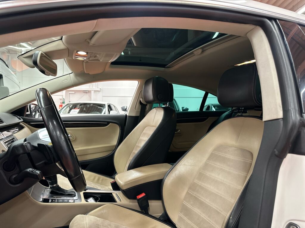 Volkswagen CC 2012 Valkoinen