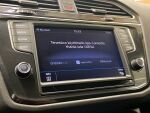 Volkswagen Tiguan 2017 Ruskea (beige)