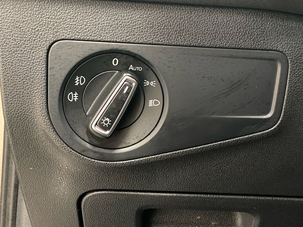 Volkswagen Tiguan 2017 Ruskea (beige)