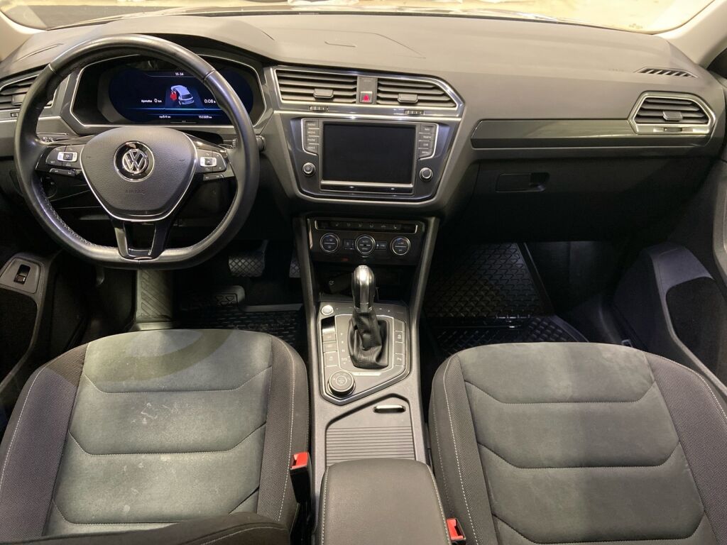 Volkswagen Tiguan 2017 Ruskea (beige)