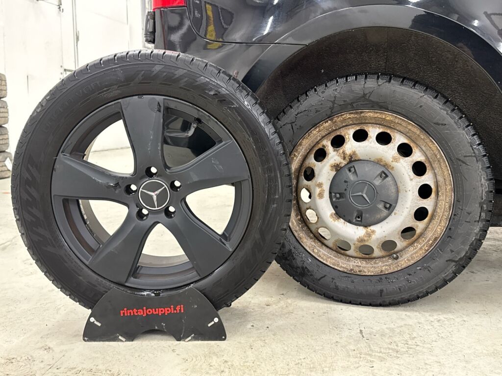 Mercedes-Benz Vito 2016 Musta