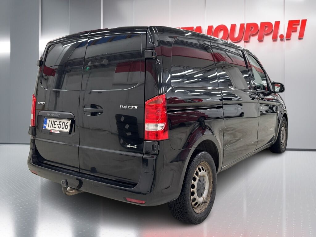 Mercedes-Benz Vito 2016 Musta