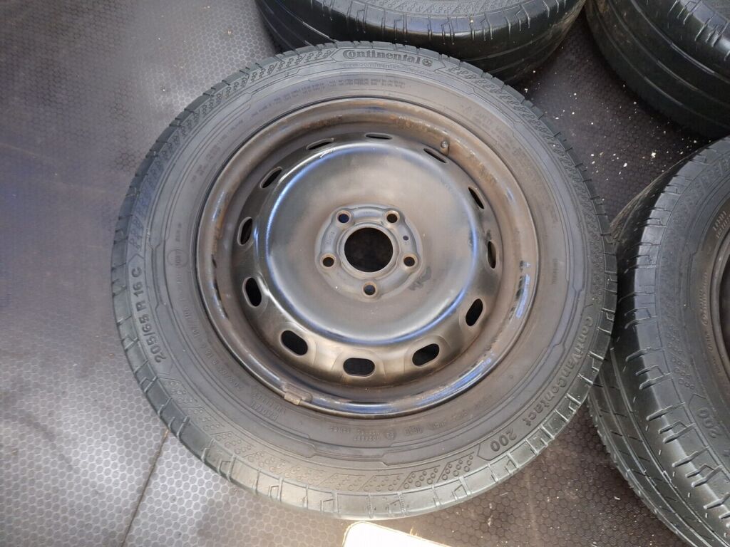 Nissan NV300 2016 Valkoinen