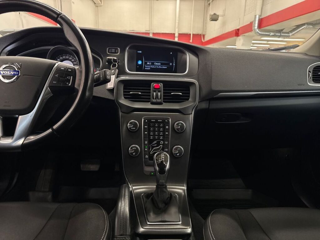 Volvo V40 2014 Harmaa