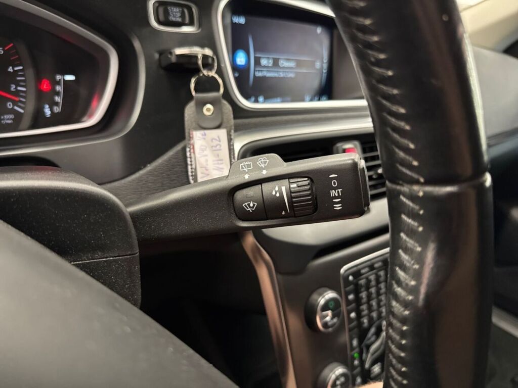Volvo V40 2014 Harmaa