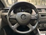 Skoda Octavia 2014 Punainen