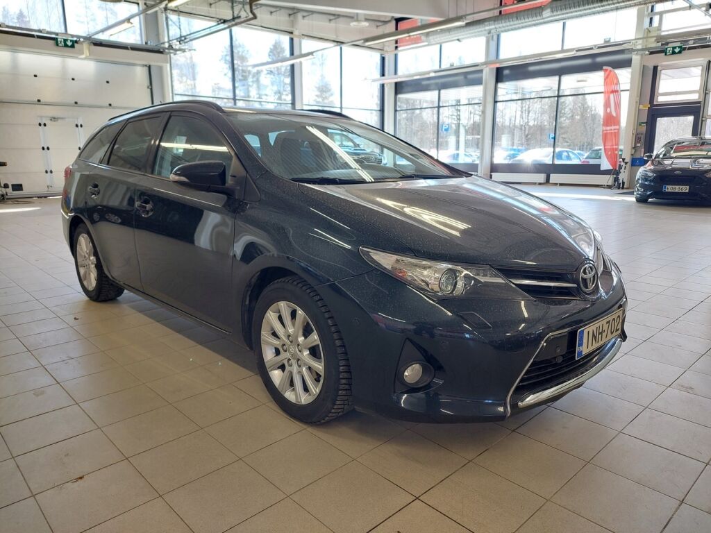 Toyota Auris 2014 Harmaa