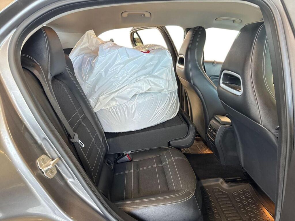 Mercedes-Benz GLA 2015 Harmaa