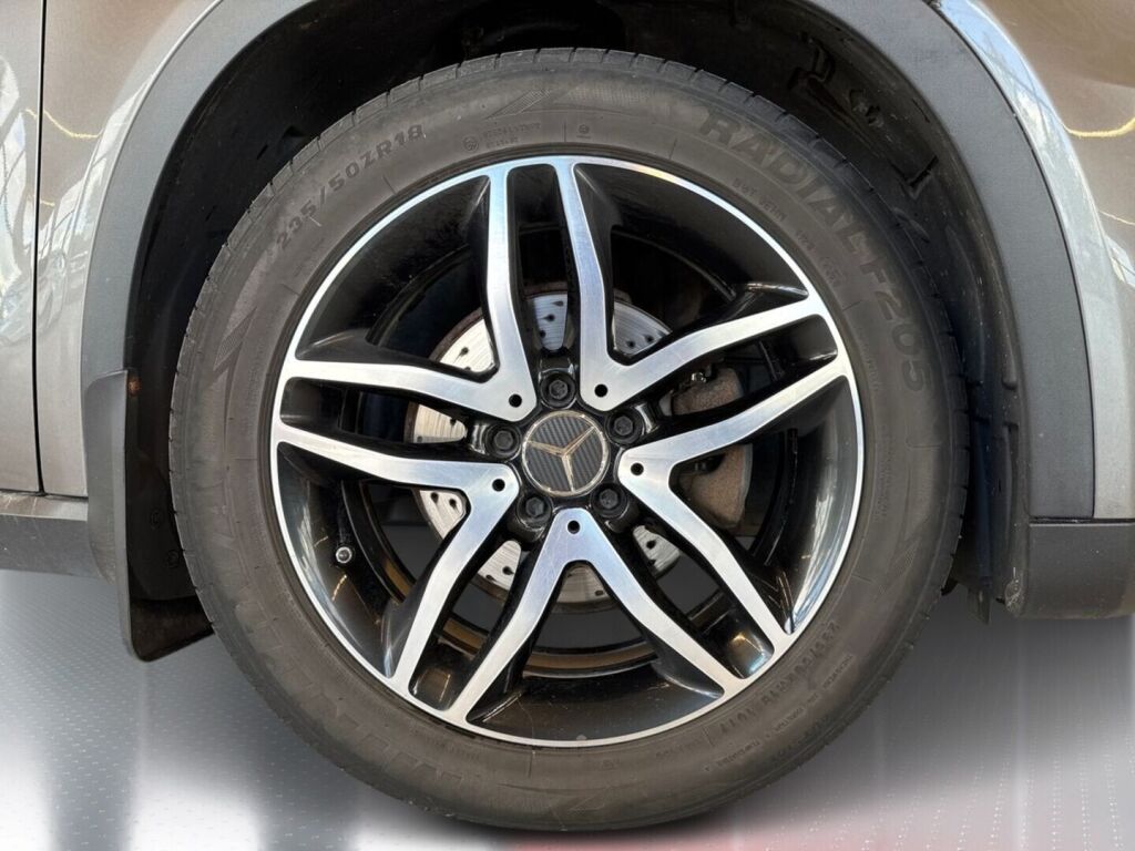 Mercedes-Benz GLA 2015 Harmaa