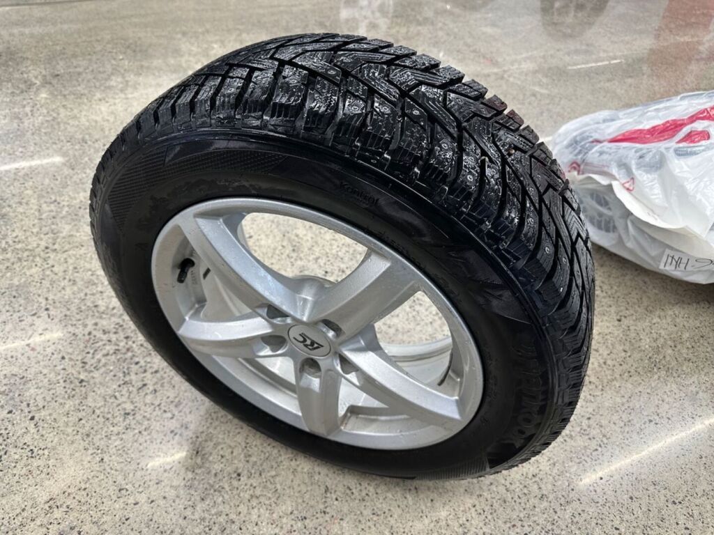 Mazda Mazda3 2014 Harmaa