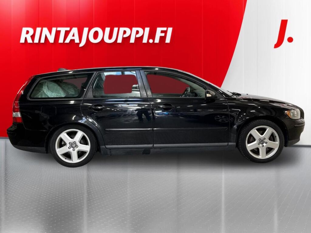 Volvo V50 2005 Musta