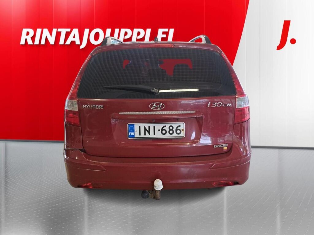 Hyundai i30 2010 Punainen