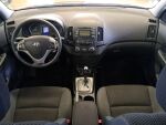 Hyundai i30 2010 Punainen