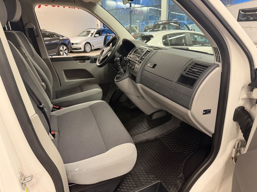 Volkswagen Transporter 2014 Valkoinen