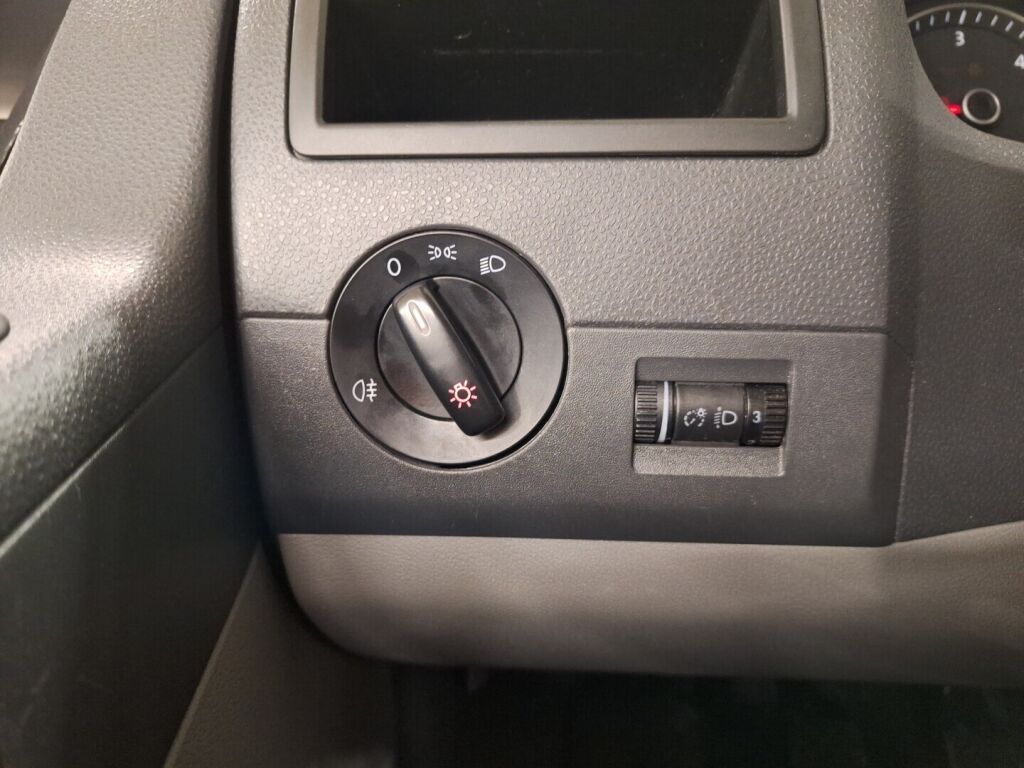 Volkswagen Transporter 2014 Valkoinen