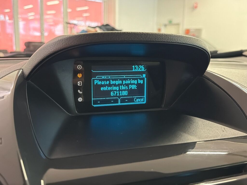 Ford Tourneo Courier 2015 Sininen