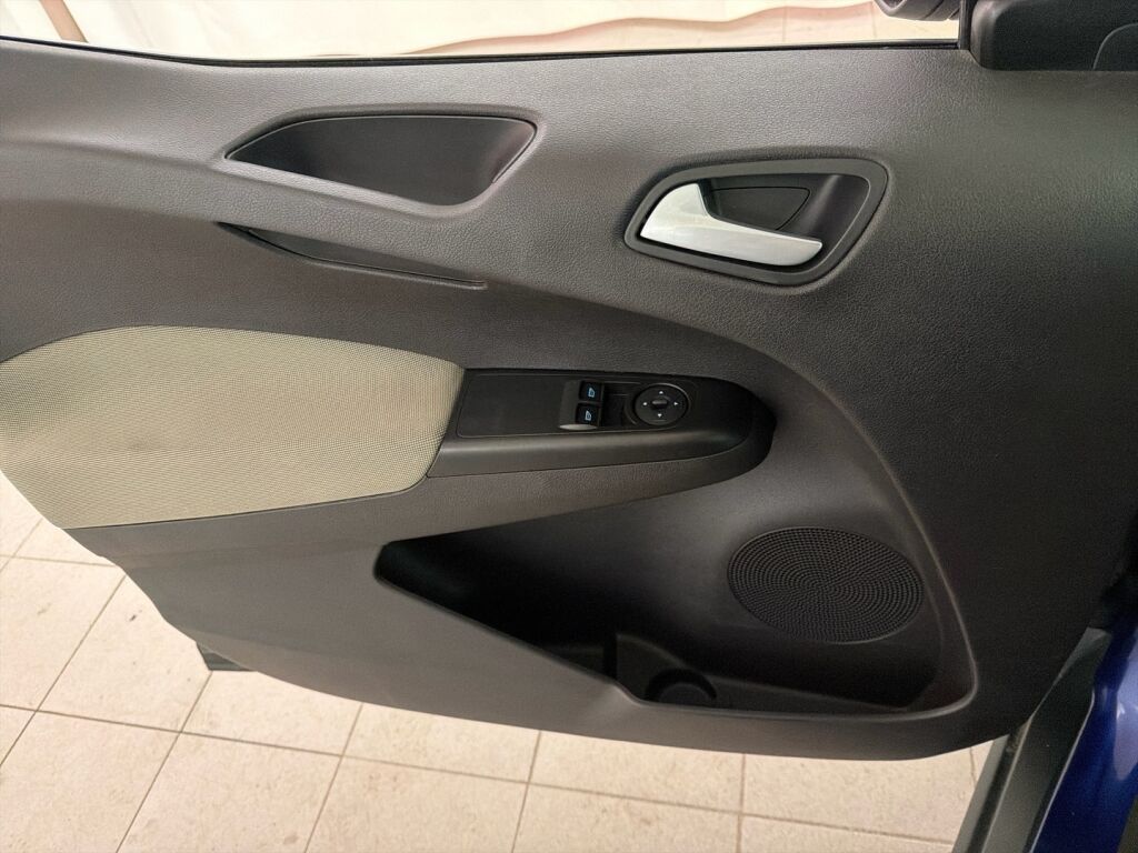 Ford Tourneo Courier 2015 Sininen