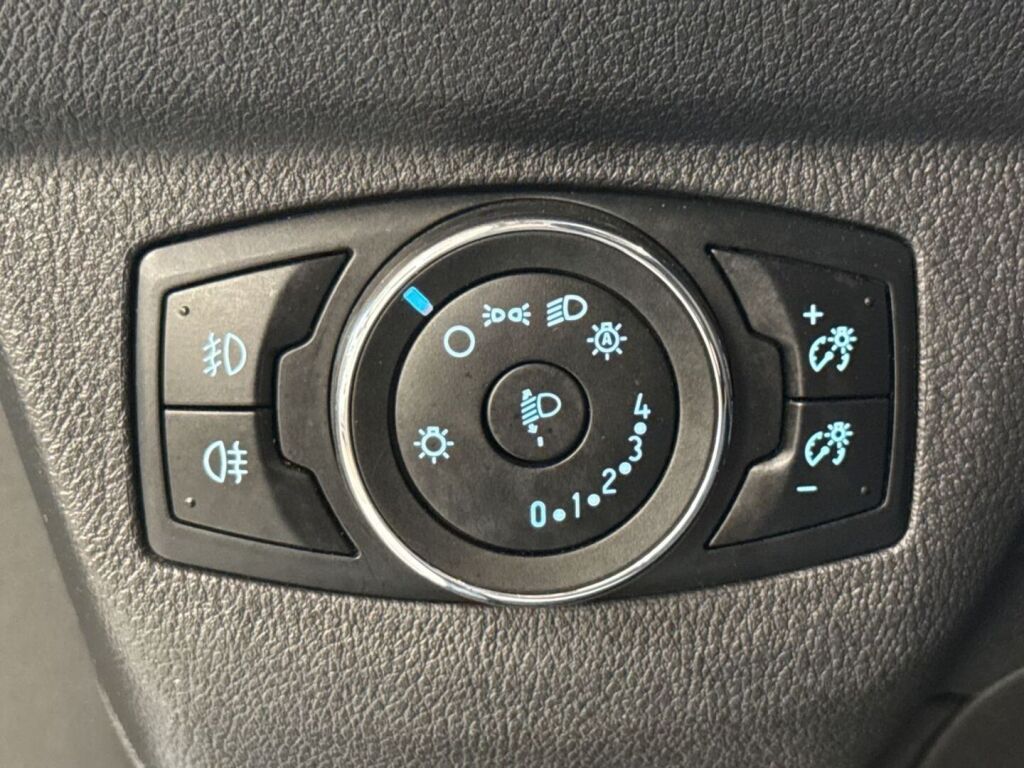 Ford Tourneo Courier 2016 Harmaa