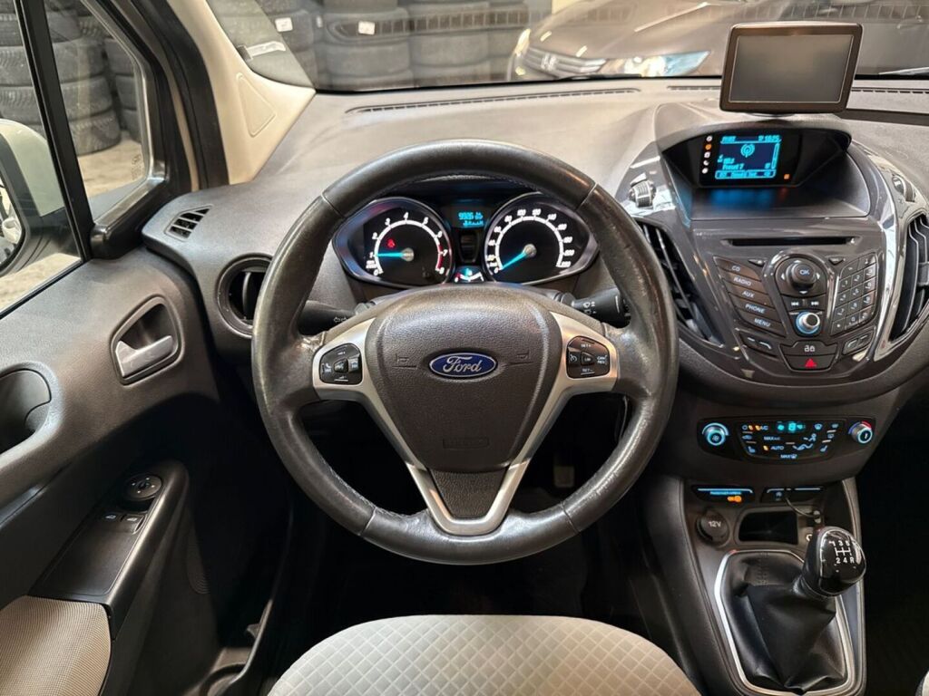 Ford Tourneo Courier 2016 Harmaa