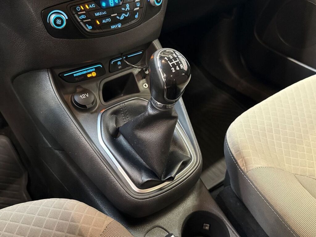 Ford Tourneo Courier 2016 Harmaa