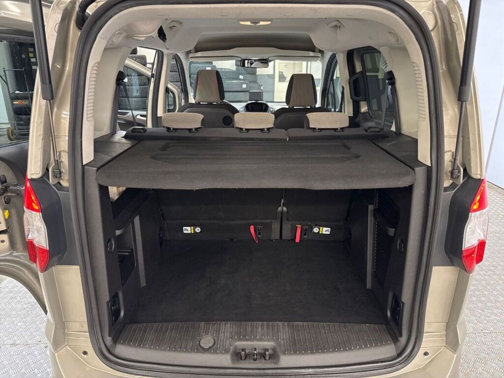 Ford Tourneo Courier 2016 Harmaa