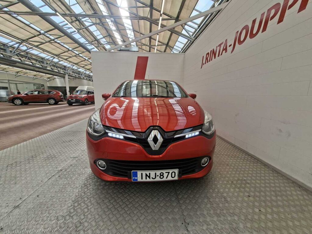 Renault Clio 2014 Punainen