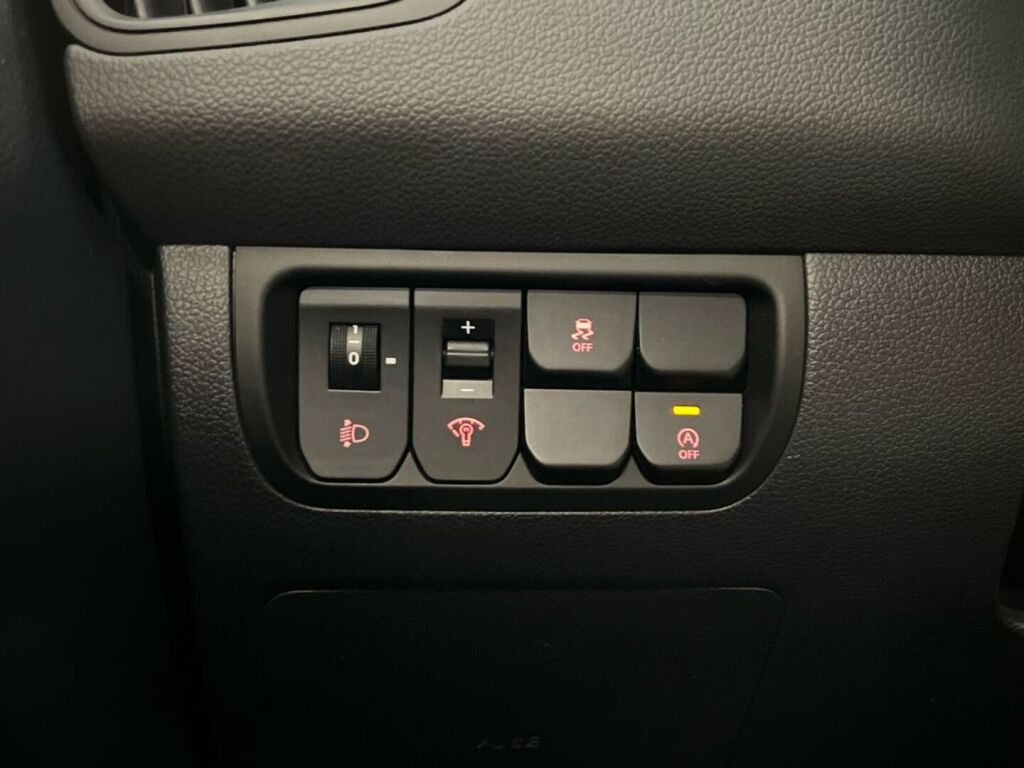 Kia Rio 2014 Sininen