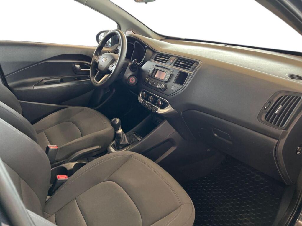 Kia Rio 2014 Sininen