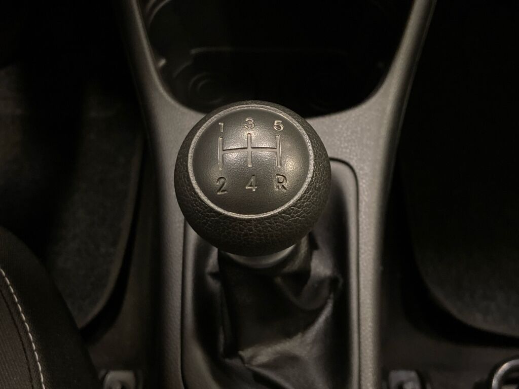 Kia Picanto 2015 Valkoinen