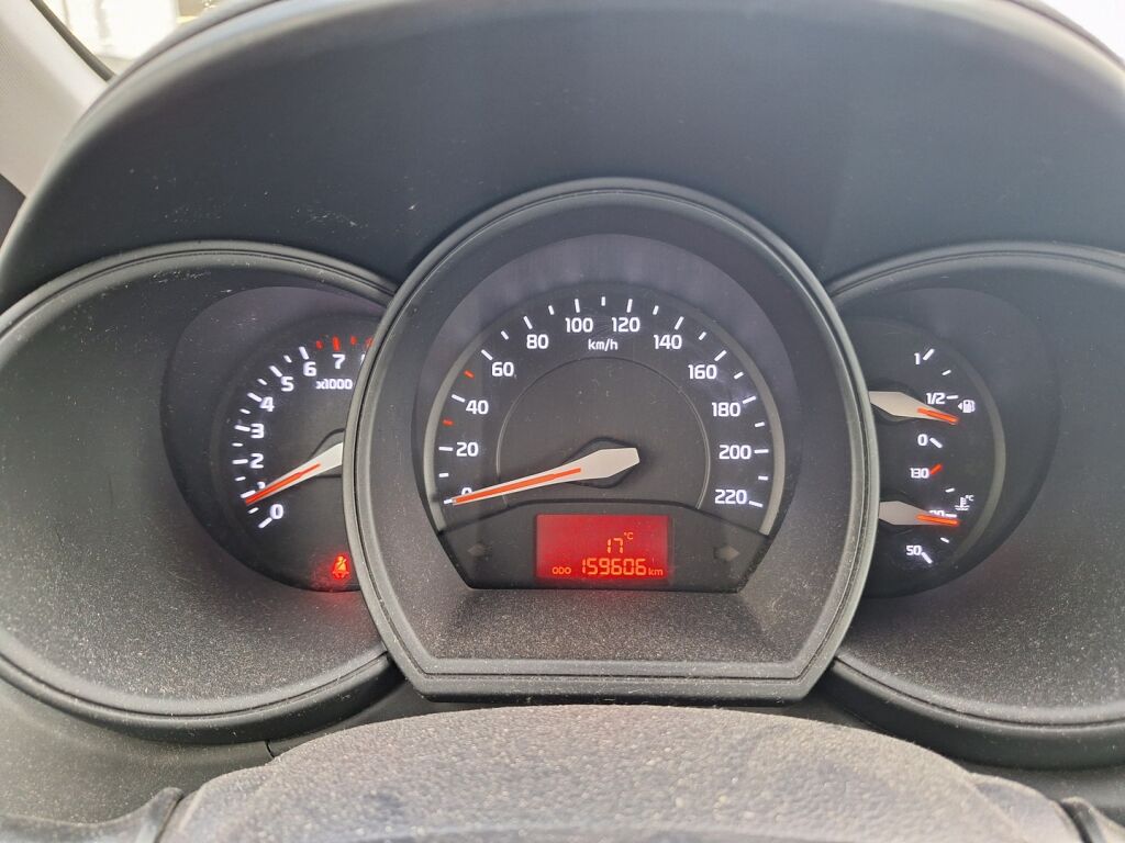 Kia Rio 2015 Harmaa