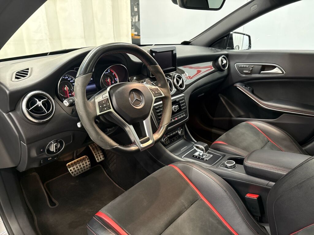 Mercedes-Benz CLA 2014 Harmaa