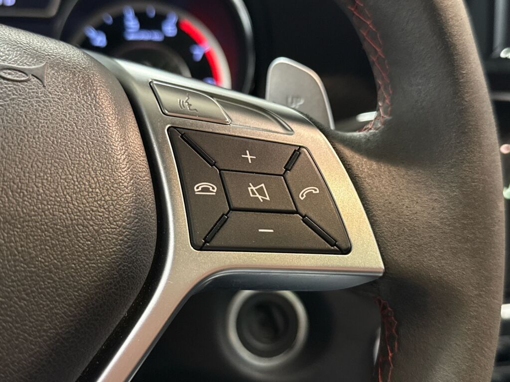 Mercedes-Benz CLA 2014 Harmaa