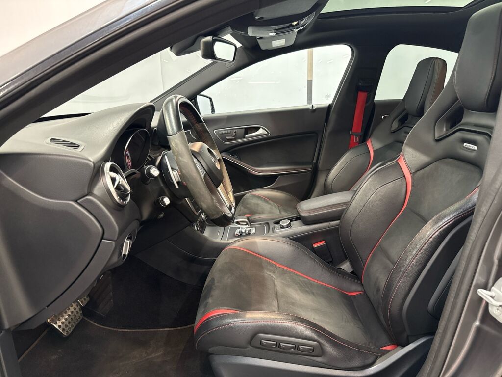 Mercedes-Benz CLA 2014 Harmaa