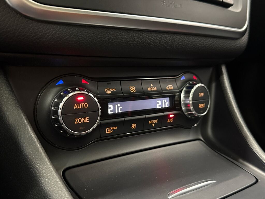 Mercedes-Benz CLA 2014 Harmaa