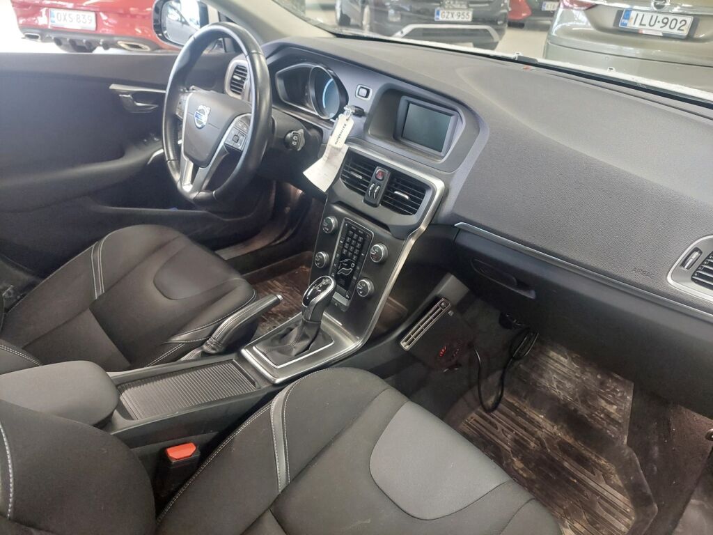 Volvo V40 2014 Valkoinen