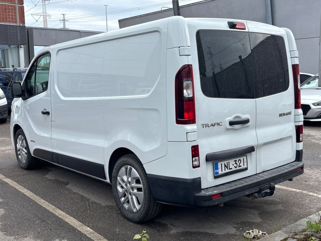 Renault Trafic 2016 Valkoinen
