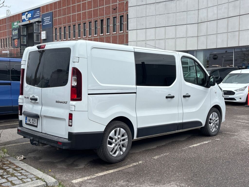 Renault Trafic 2016 Valkoinen