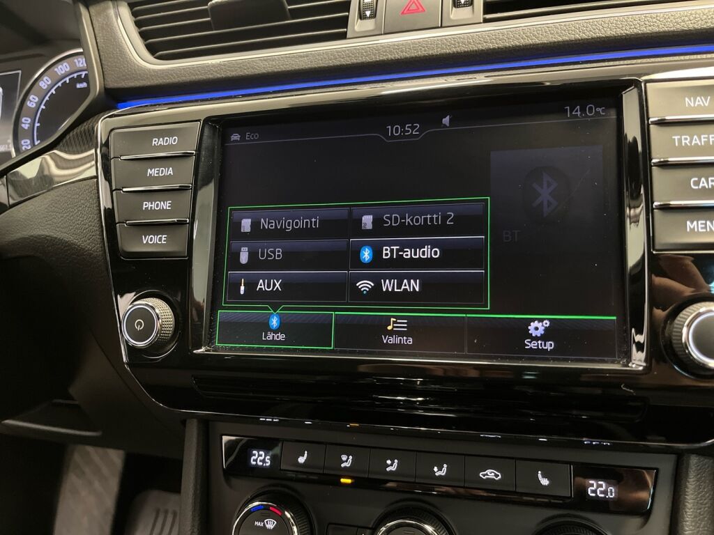 Skoda Superb 2017 Valkoinen