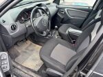 Dacia Duster 2016 Musta