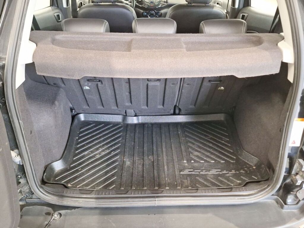 Ford Ecosport 2017 Musta