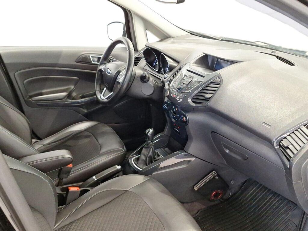 Ford Ecosport 2017 Musta