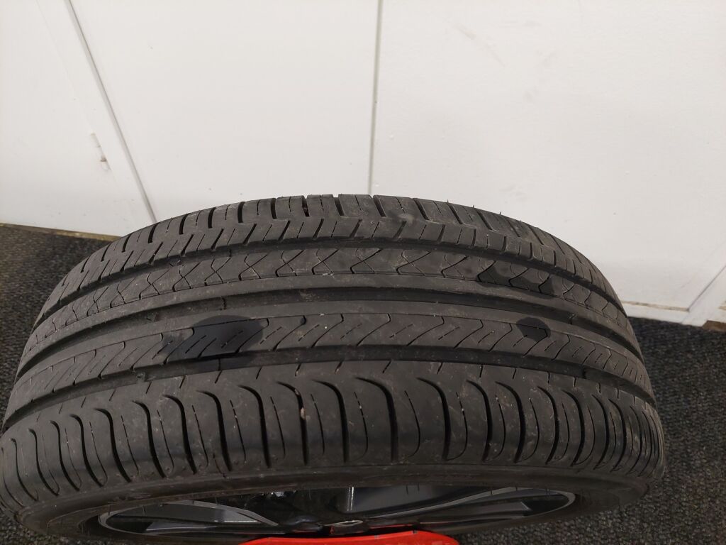 Toyota Yaris 2017 Valkoinen