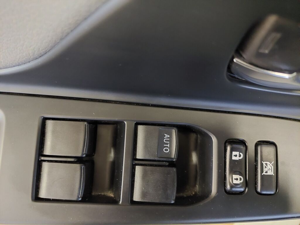 Toyota Yaris 2017 Valkoinen