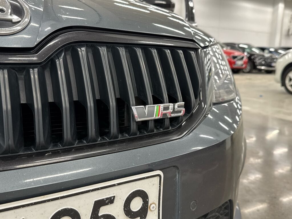 Skoda Octavia 2017 Harmaa