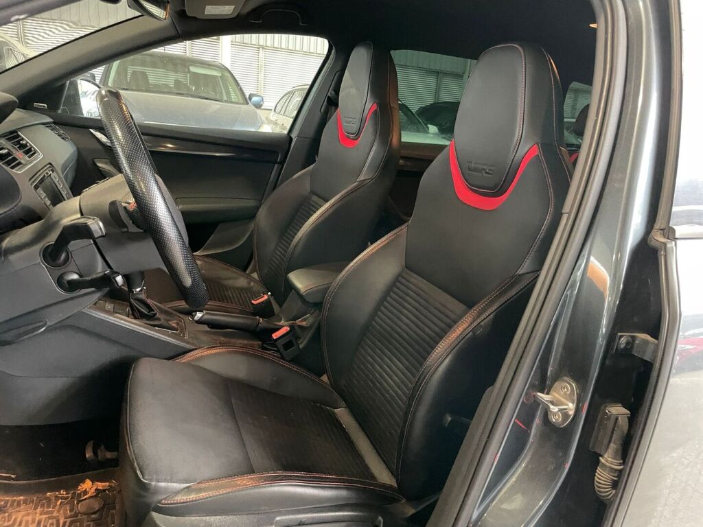 Skoda Octavia 2016 Harmaa